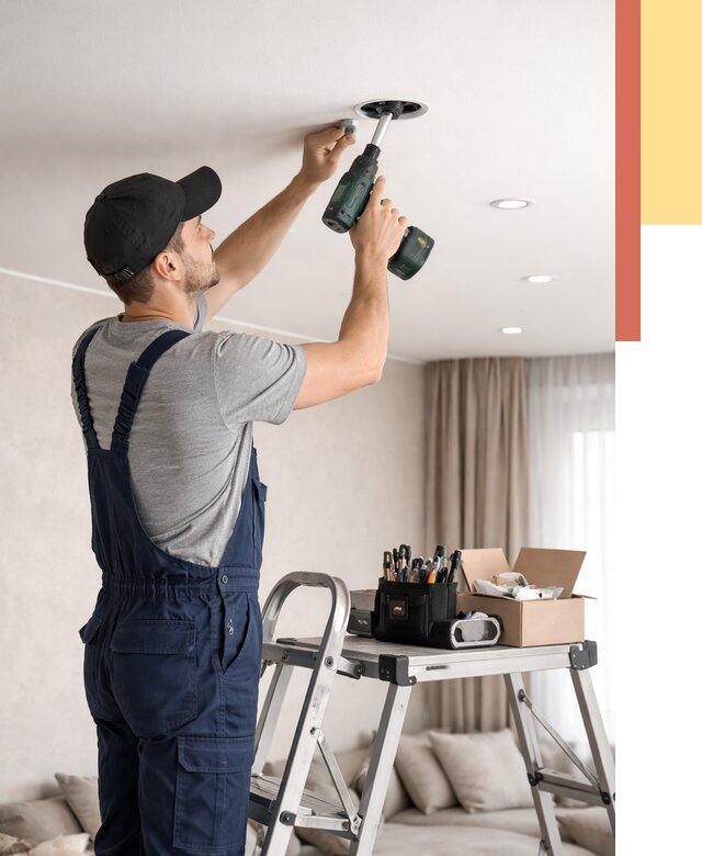 Установка и монтаж точечных светильников в натяжной потолок в Краснодаре от 1857 руб. | ОТДЕЛОЧНИК-Ксд